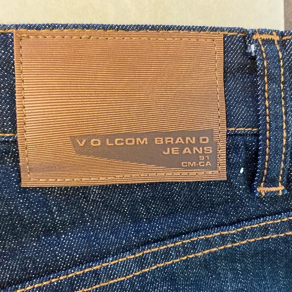 Volcom Jeans - Picture 4 of 5